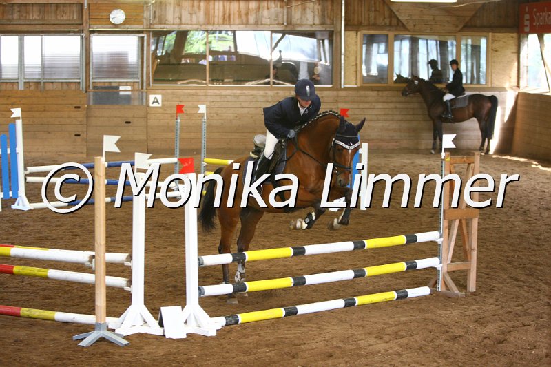 007L8802_Eignung Springen A.JPG